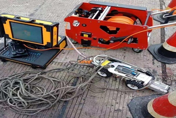 文登CCTV管道检测机器人